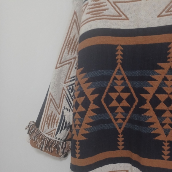 Aztec jacket - Picture 2 of 2